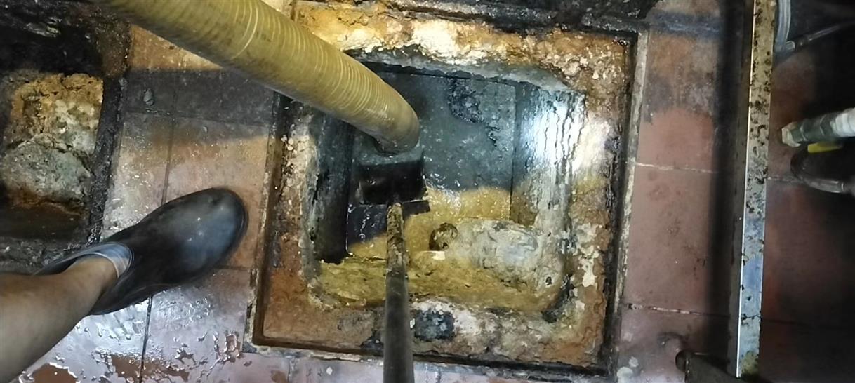 罗山化油池清理-污水池清掏