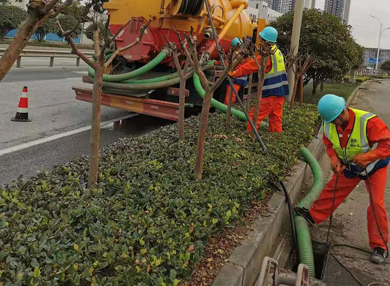 罗山市政管道清淤